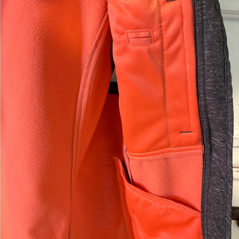 CINCH vest - Picture 5 of 5